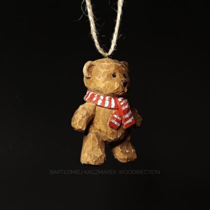 Miś w szaliku - ozdoba na choinkę